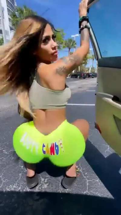 Bubble butt