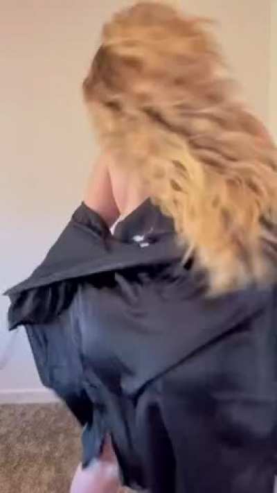 Do you like my mom bod from behind?