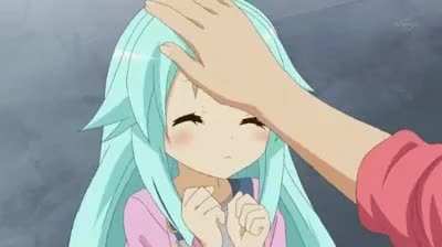 bundle of headpats delivered to you (´･ω･`)