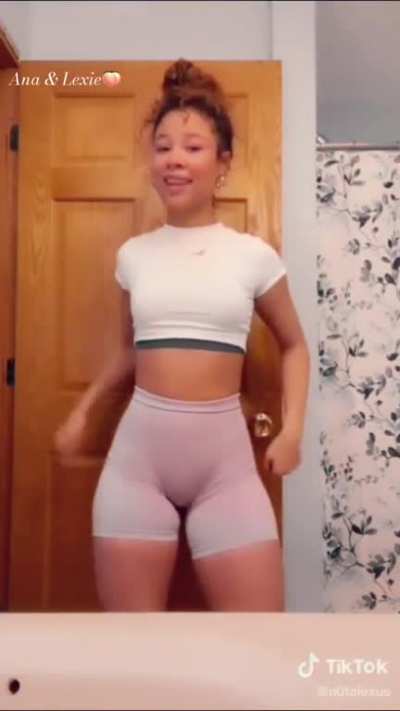 Lexie twerk