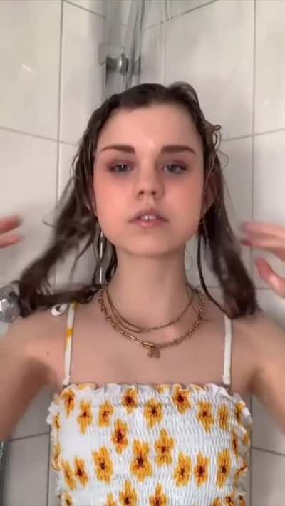 loosk<wbr>anal_<wbr>lea_w<wbr>ifilo<wbr>o - Video #9328