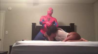 Spidey got a thic one 🥴