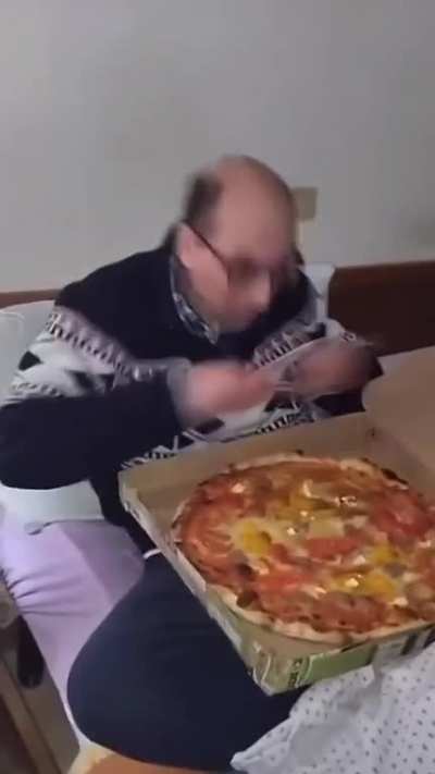 ☄️☄️🍕