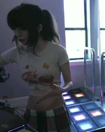 Emiru DDR stream
