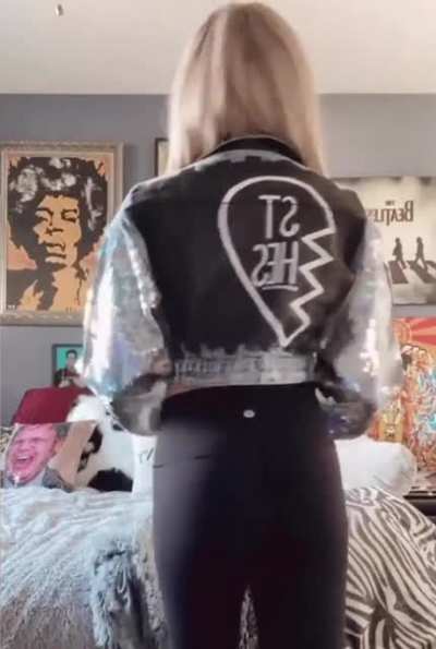 Butt view