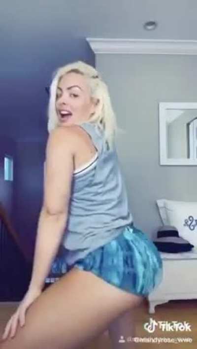 Mandy giving the fans what they want