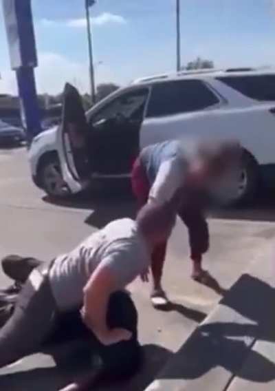 Lady sh*t and kil*ed an off-duty firefighter while he was fighting her boyfriend. The charges got dropped and it was declared self-defence.