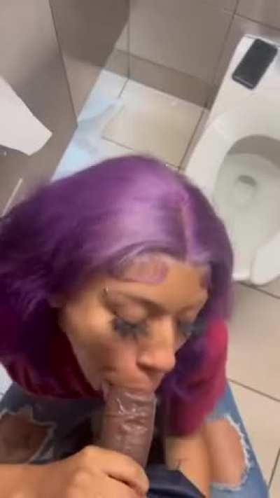 Public bathroom head the best