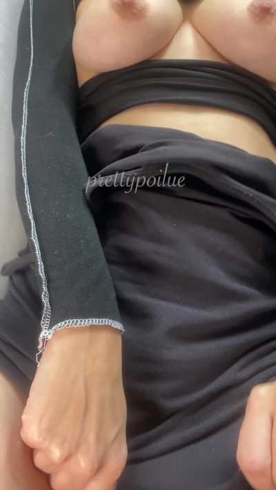 I hope you enjoy both my big bush & natural tits <3