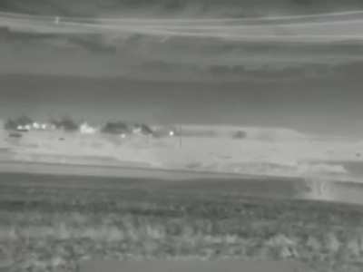 ru pov. Last night Peski district, Donetsk People’s Republic. The strike of the MLRS Armed Forces of the DPR / Russia on the positions of the Armed Forces of Ukraine.