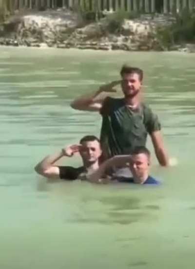 How it NOW feels playing Darktide with the boys