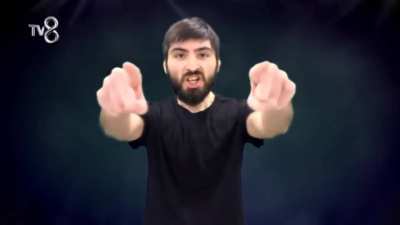 GELİYORUM OROSPU ÇOCUKLARI. GELIYORUM.