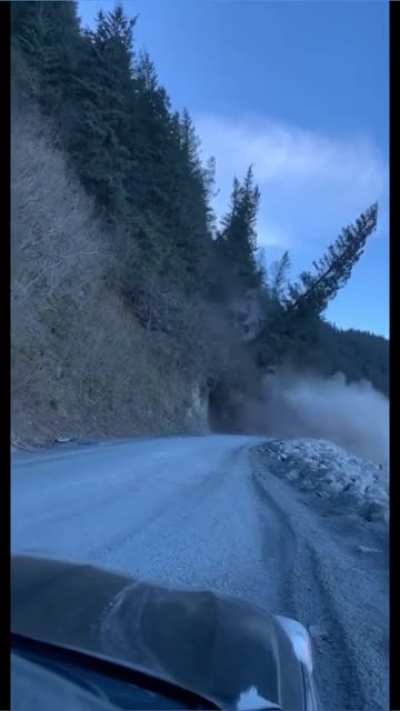 Landslide caught on tape - Seward, Alaska, 5/7/22