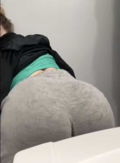 Jiggly