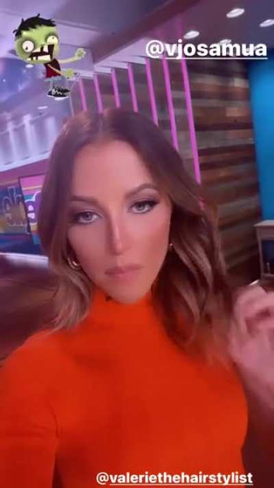 Red top Kay