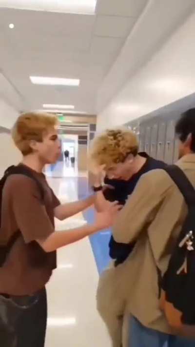 average algerian bullying (thank you to the creator of sub, i'm algerian and god i hate it here)