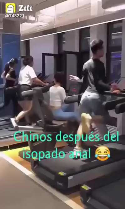 Jajajjaa este video que pasó mi mama al grupo de la familia es lo mas gracioso que observe en toda mi existencia.