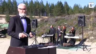 behold the glock Meister his deadly song shall be the last thing you hear