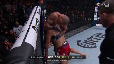 Last exchange in Main event