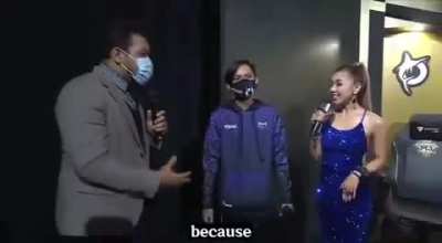 Is he a translator or a mind reader 🤔 (sorry if this was already posted)