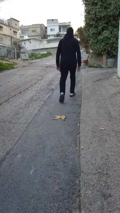 Banana slip