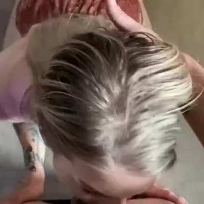She sucks at blowjobs