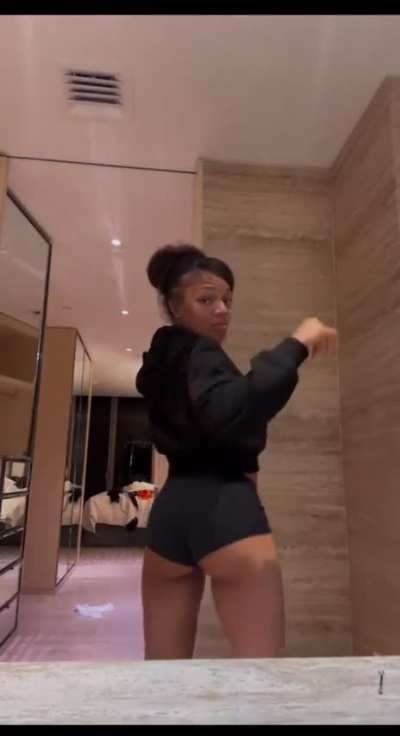 She underrated fr