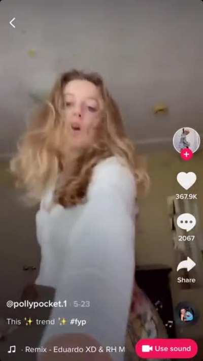 With added under boob 🤩