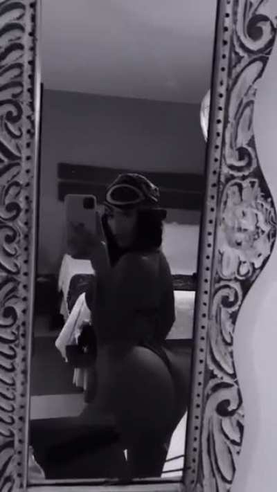🍑😋