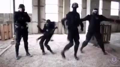 Tank men dancing to Ugh (RTX on)