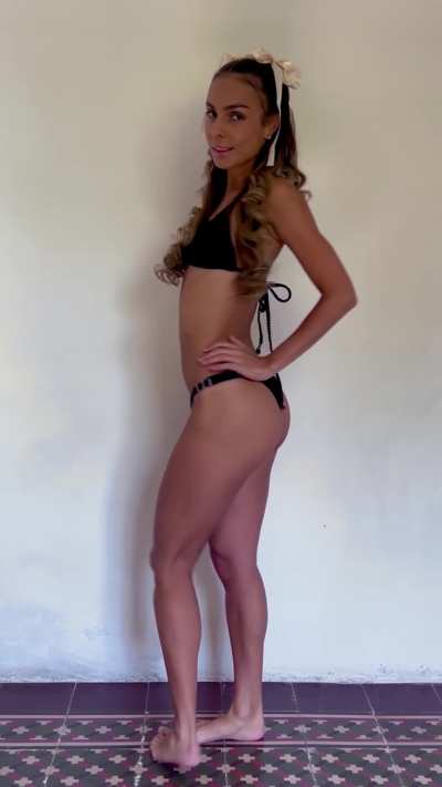 How does this bikini look on me?