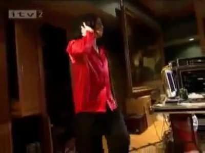 MJ vibing to Sky