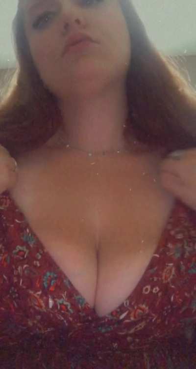 Buttoned or unbuttoned? 😘