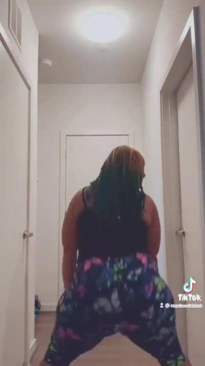 Mz Dee