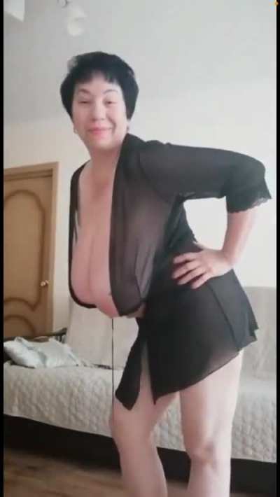 Huge Russian Milf