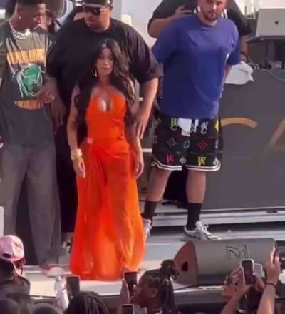 to perform on stage