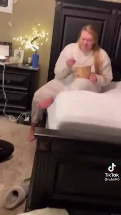 That’s one way to eat ice cream
