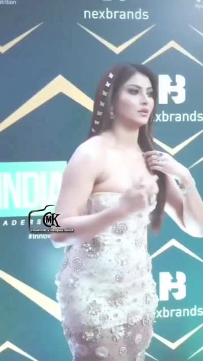 Urvashi Rautela 