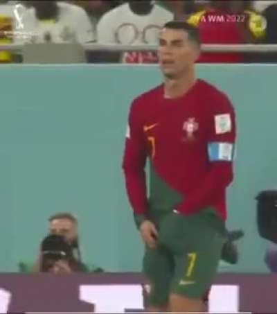 Cris.... Cristiano?