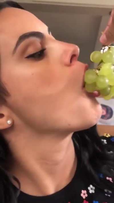 Camila Mendes