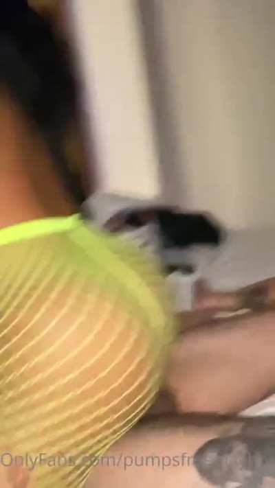 Lil pump play spot