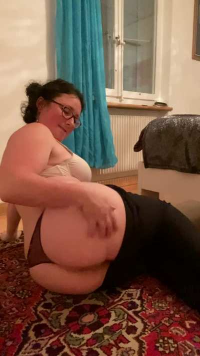 Just trying to tempt you with my ass, is it working? [f]
