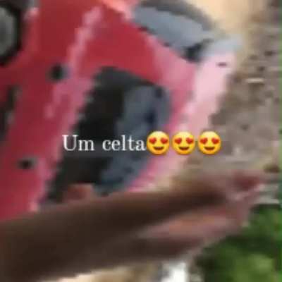 um selta menor