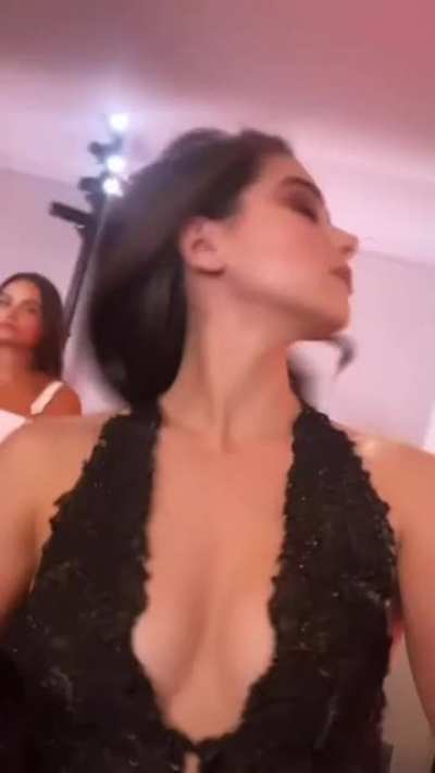 Hailee Steinfeld
