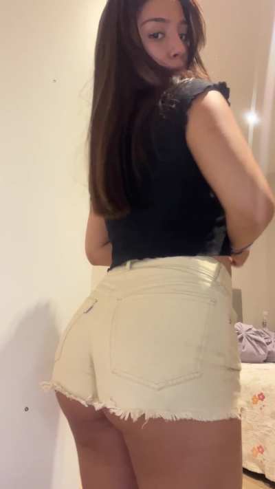 Hope you enjoy the peek <3