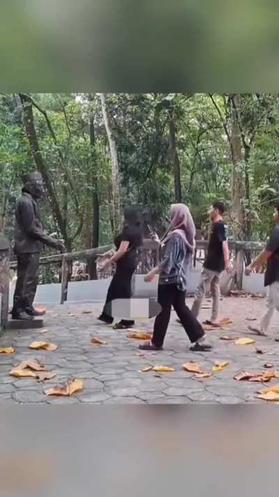 Their reaction 😂