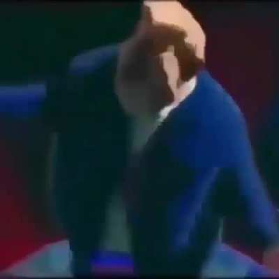 got dayum he got the suit AND tie
