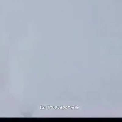 Aviso: tem áudio estourado, coloque o volume no mínimo se vc quiser ouvir.