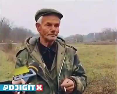 Russian witnesses a car crash