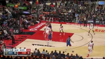 [Highlight] Scottie Grabs the Rebound, Throws a 60 Foot Off-Hand Lob to Siakam for the Easy Bucket